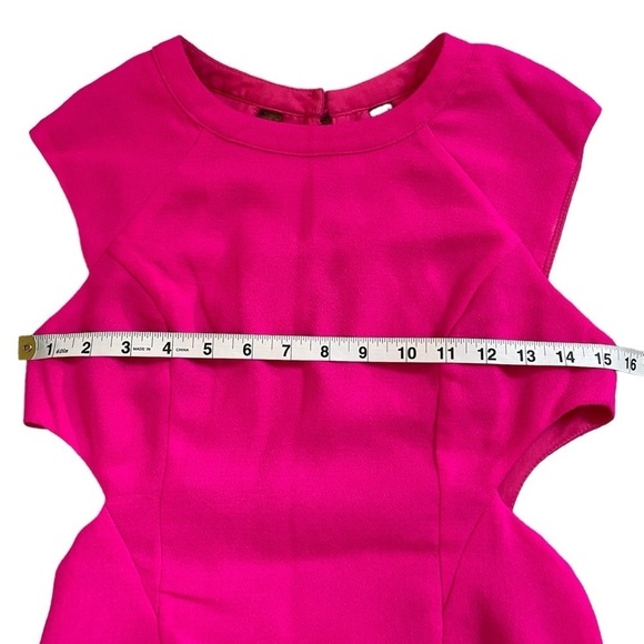 Zio New York Neon Hot Pink Cut Out Bodycon Structured Mini Dress Women’s Small - Picture 13 of 14